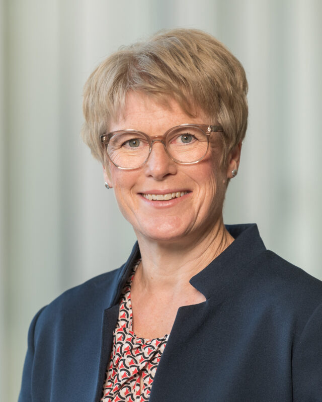 Portrait Prof. Dr. Veronika Grimm